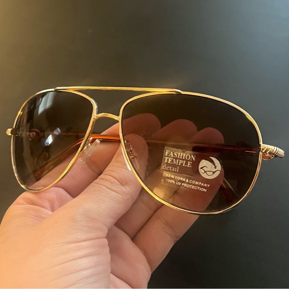 NWT- NY&C Aviator Sunglasses - Picture 3 of 4